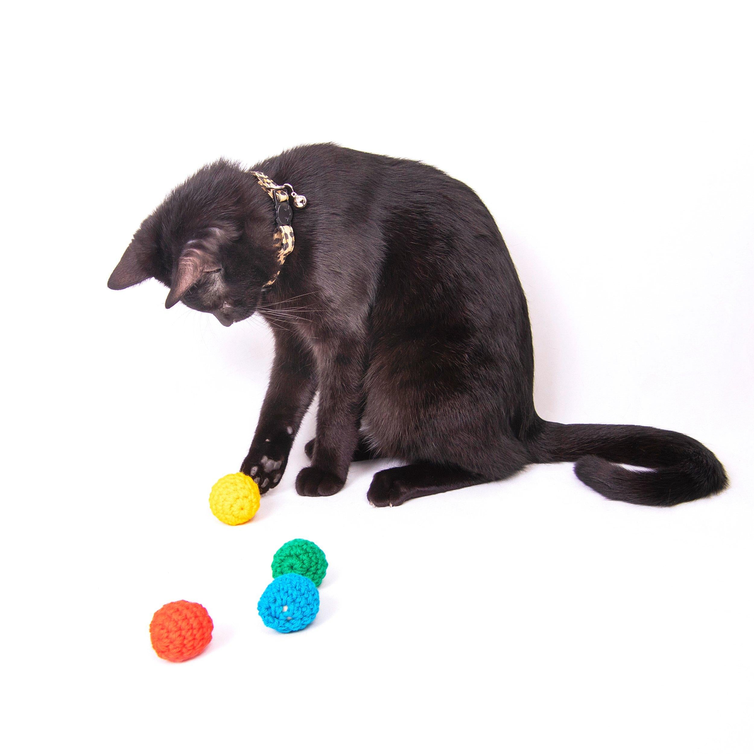 Cat toys balls with bells best sale